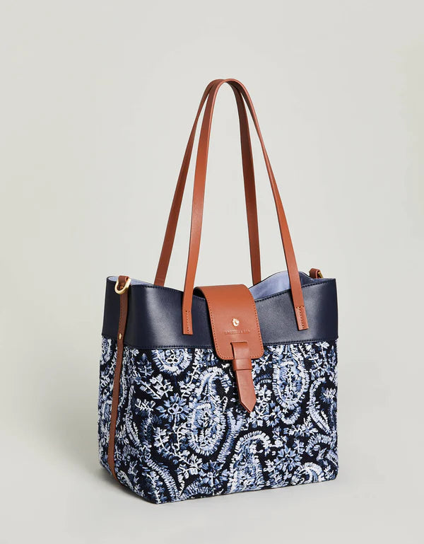 OLIVIA TOTE MARSH BOARDWALK PAISLEY - Molly's! A Chic and Unique Boutique 