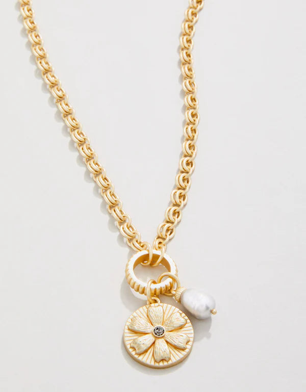 CHICORY MEDALLION NECKLACE 17" PEARL - Molly's! A Chic and Unique Boutique 