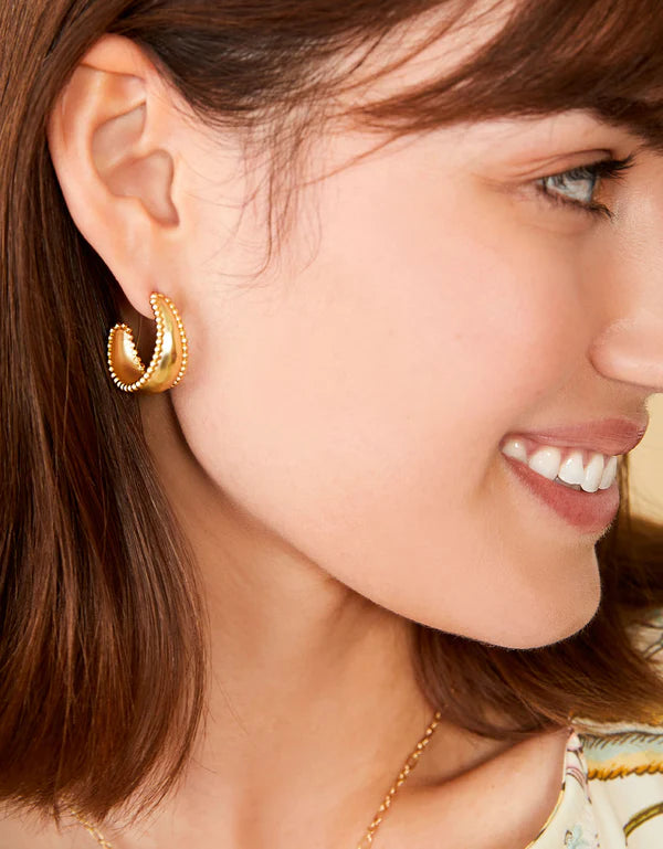 MILLY HOOP EARRINGS GOLD - Molly's! A Chic and Unique Boutique 