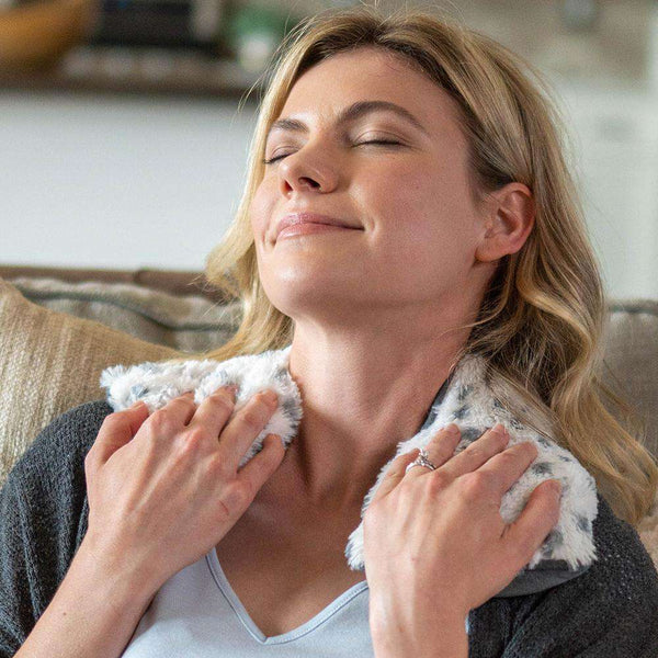 SNOWY WARMIES NECK WRAP - Molly's! A Chic and Unique Boutique 