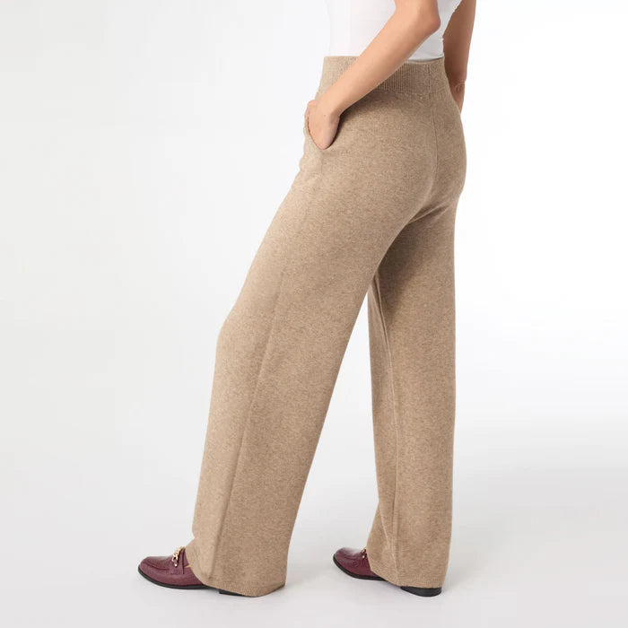 COCO + CARMEN HEAVENLY LUXE PANTS - Molly's! A Chic and Unique Boutique 