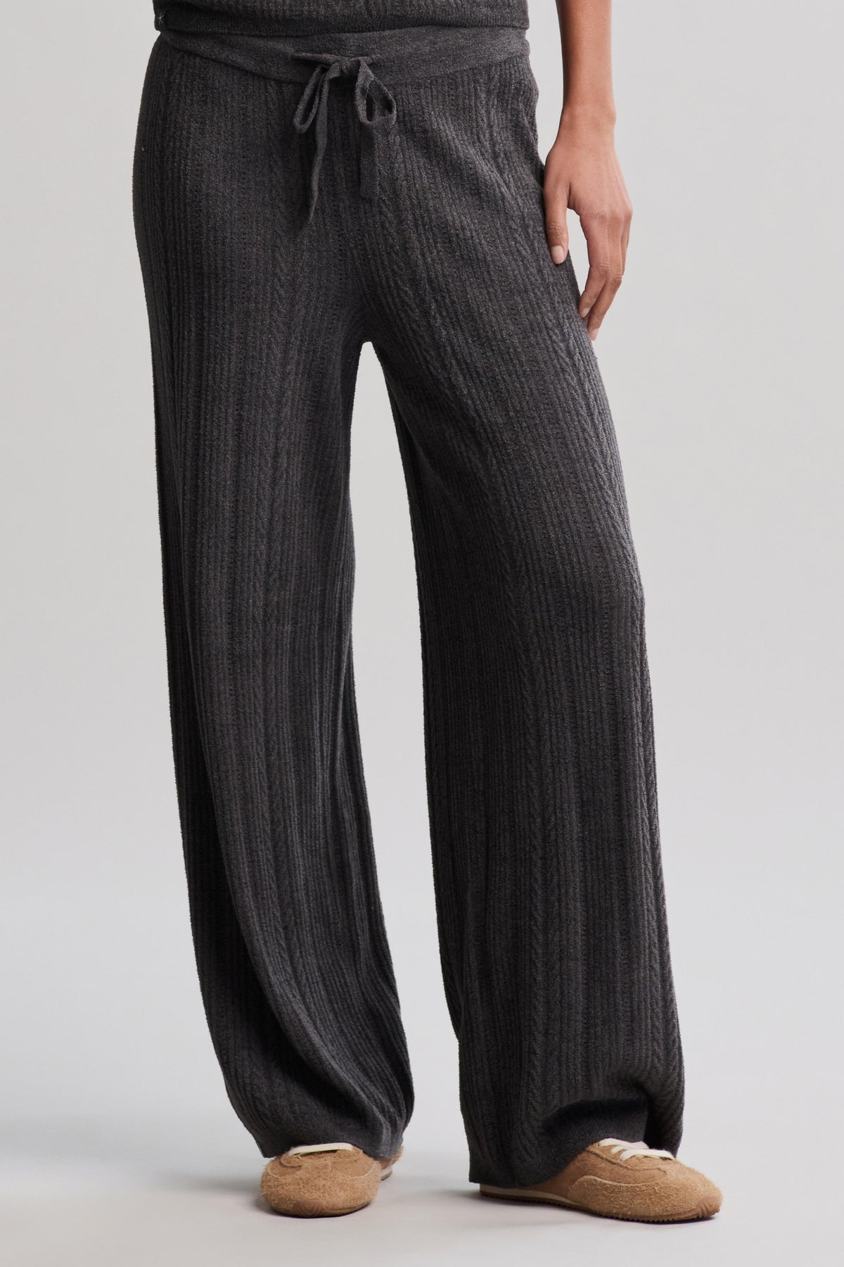 COZYCHIC ULTRA LITE CABLE KNIT ANKLE PANT *PREVIEW* - Molly's! A Chic and Unique Boutique 