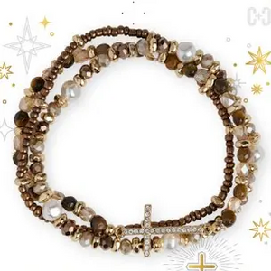 MERRY CHRISTMAS BRACELET *PREVIEW* - Molly's! A Chic and Unique Boutique 
