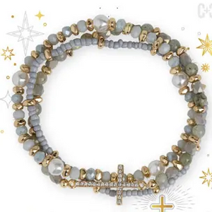 MERRY CHRISTMAS BRACELET *PREVIEW* - Molly's! A Chic and Unique Boutique 