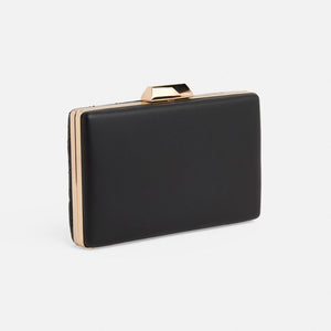 DIANA PEARL CLUTCH *PREVIEW* - Molly's! A Chic and Unique Boutique 