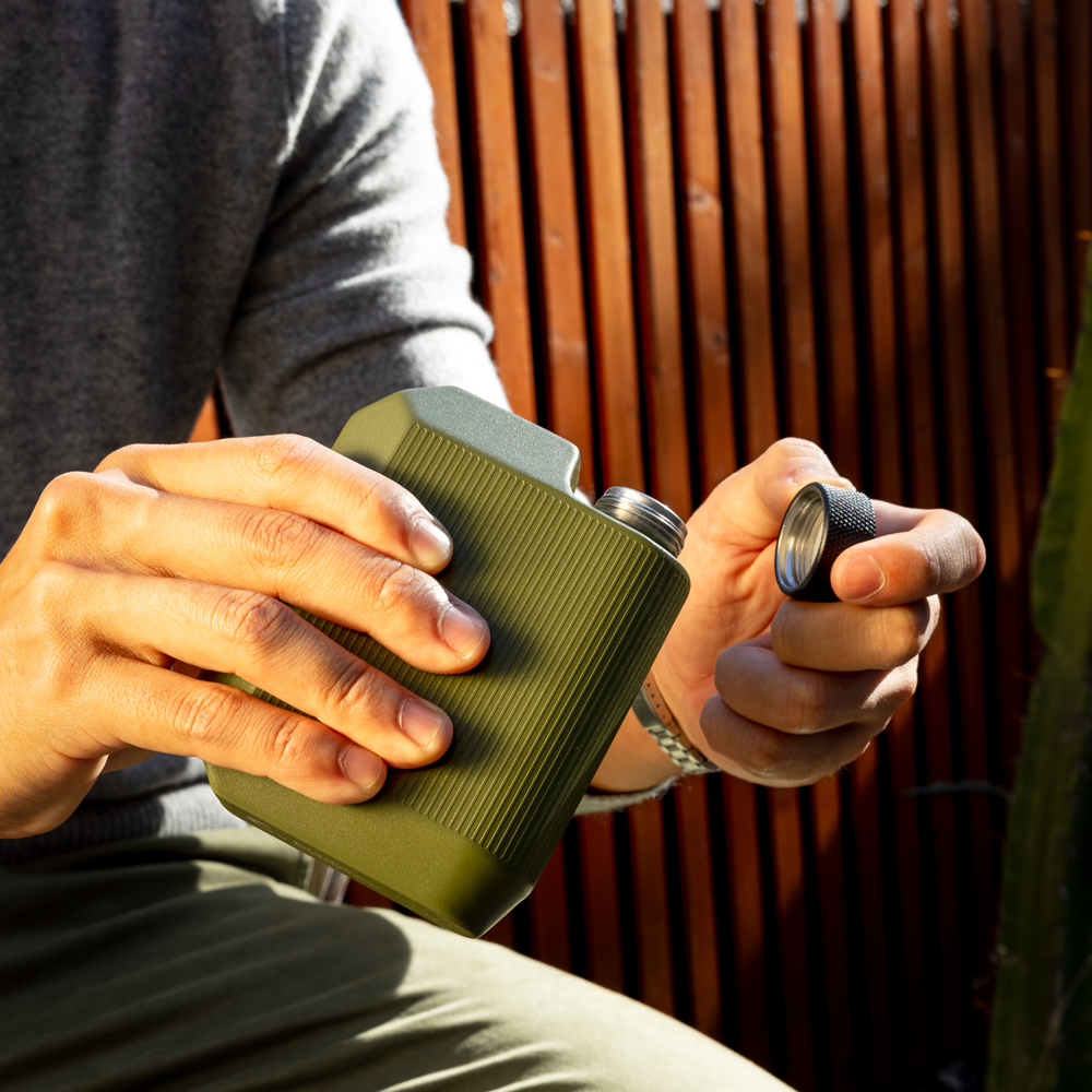 COOL FLASK *PREVIEW* - Molly's! A Chic and Unique Boutique 