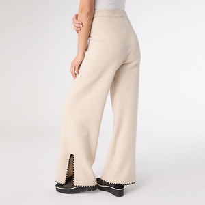 HEAVENLY-LUXE CONTRAST TRIM SWEATER PANT *PREVIEW* - Molly's! A Chic and Unique Boutique 