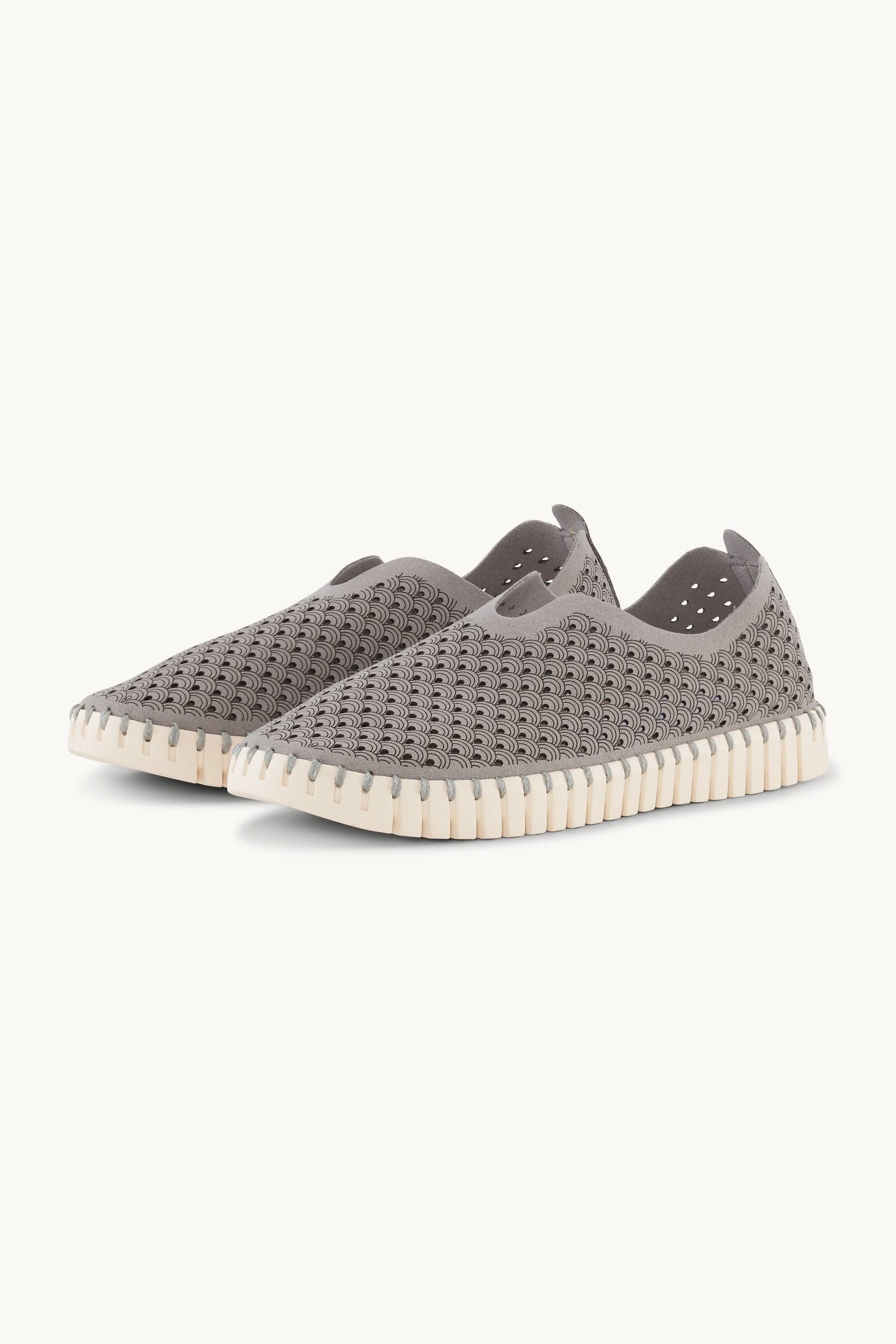 TULIP SLIP ON SHOE GRAY - Molly's! A Chic and Unique Boutique 