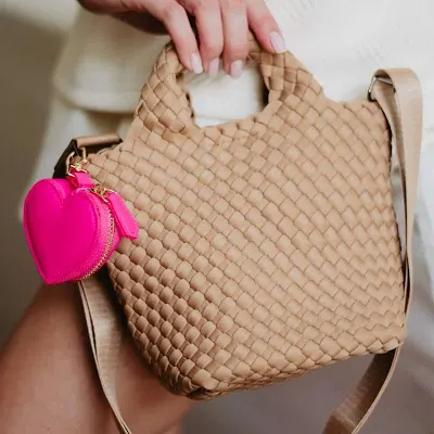 HEART COIN PURSE KEYCHAIN - Molly's! A Chic and Unique Boutique 