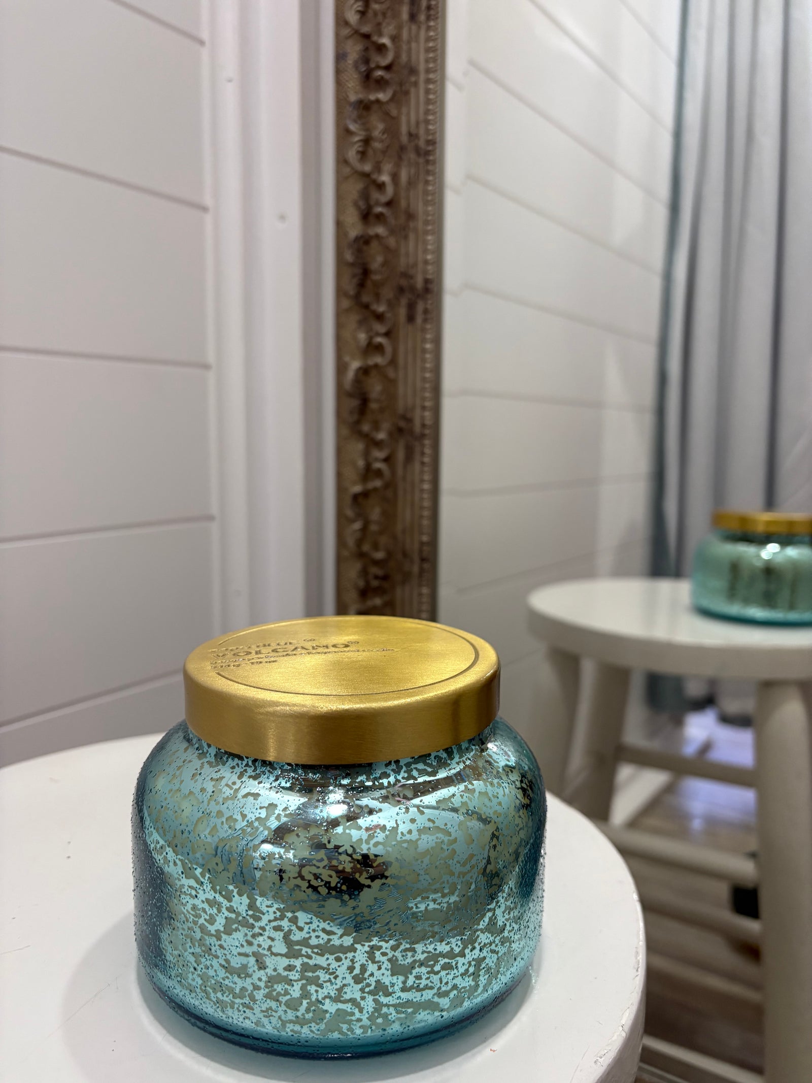 VOLCANO OPALINE SIGNATURE CANDLE- 19OZ - Molly's! A Chic and Unique Boutique 