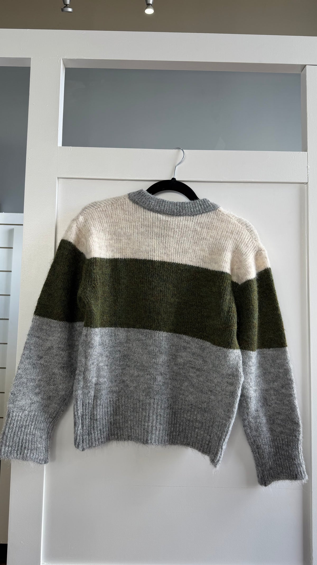 Coco+Carmen Chinon Button Front Cardigan