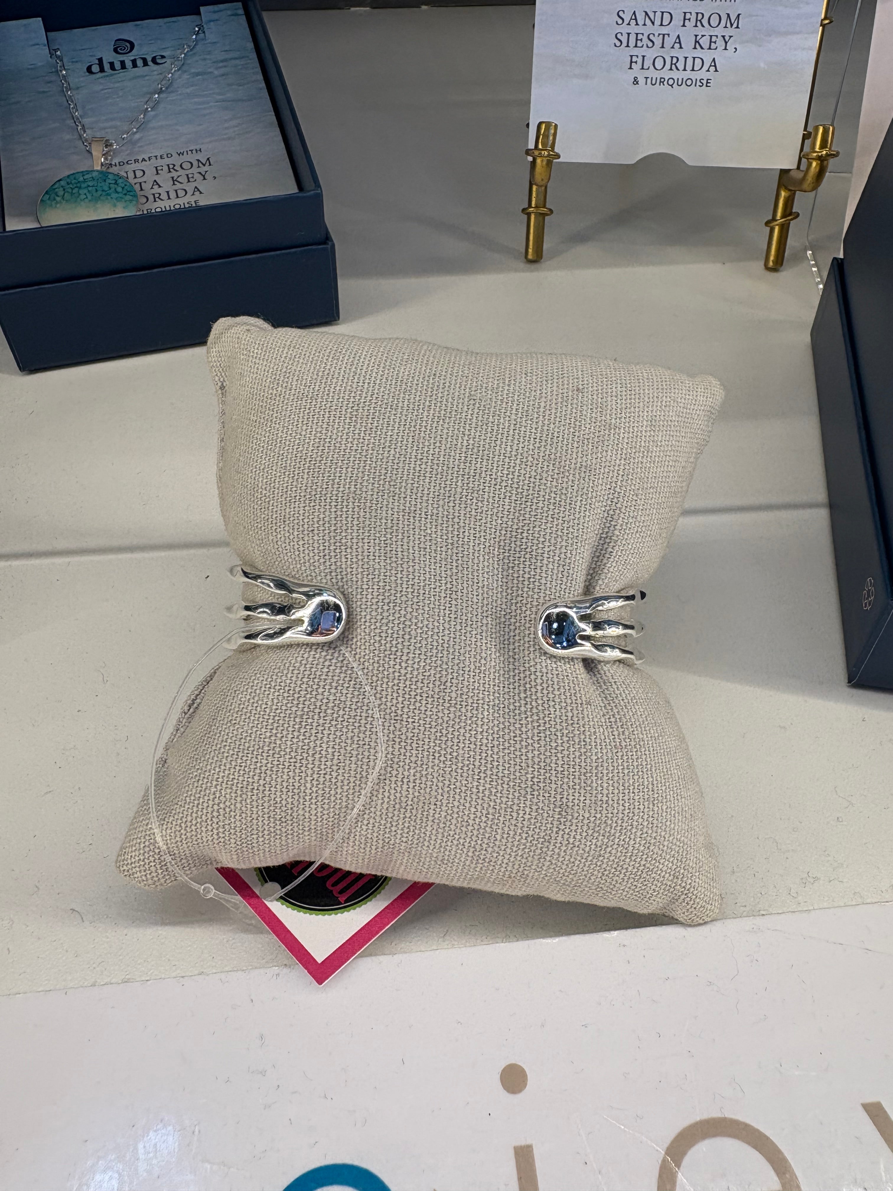 RIPPLE CUFF BRACELET- TURQUOISE GRADIENT - Molly's! A Chic and Unique Boutique 