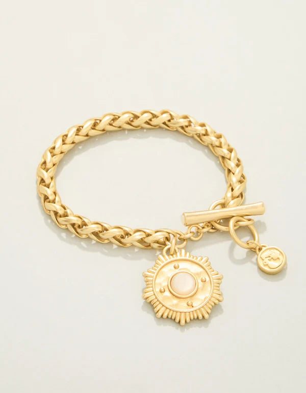 CENTERED MEDALLION TOGGLE BRACELET