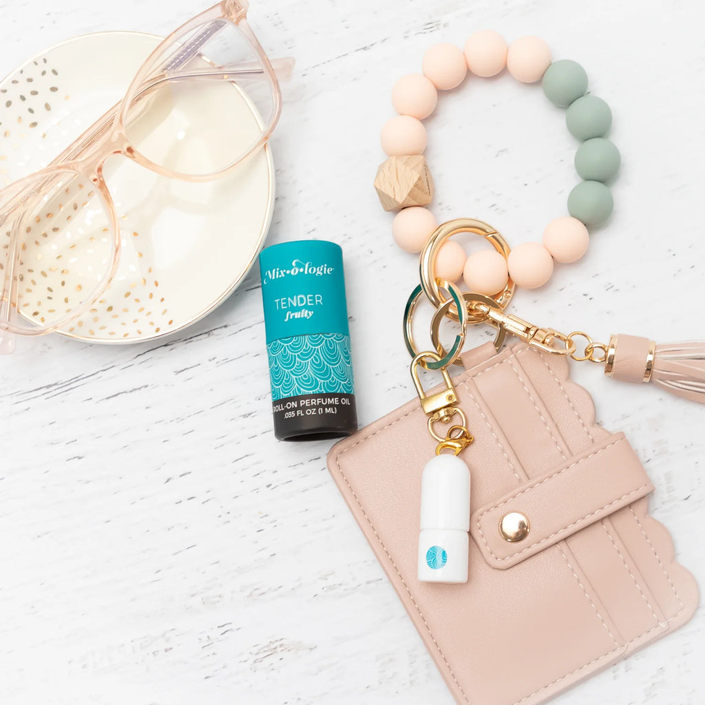 TENDER (FRUITY) | KEYCHAIN MINI ROLLERBALL PERFUME | 1ML