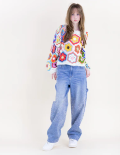 FLOWERCHILD HANDMADE CHUNKY KNIT SWEATER WHITE - Molly's! A Chic and Unique Boutique 