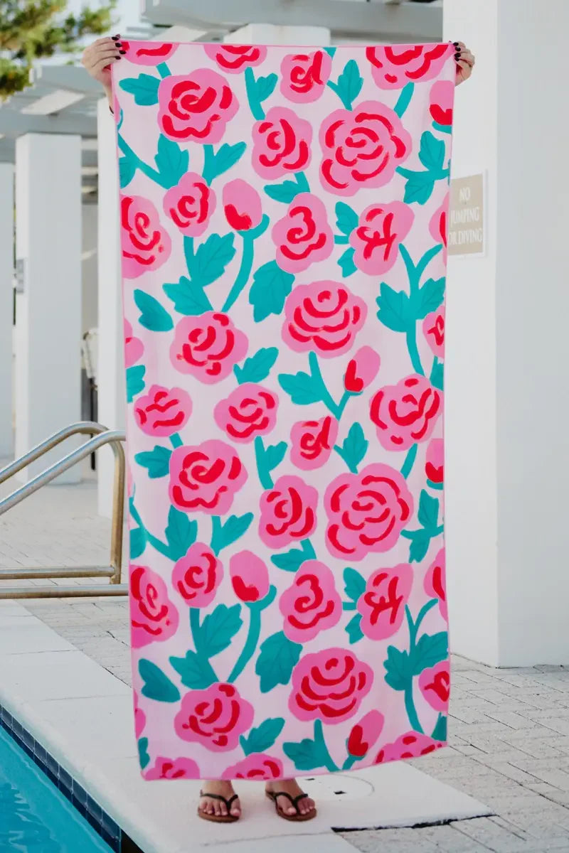 ROSES ALL OVER QUICK DRY TOWEL