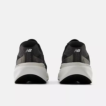 MENS FRESH FOAM 860 V 15- BLACK WITH WHITE
