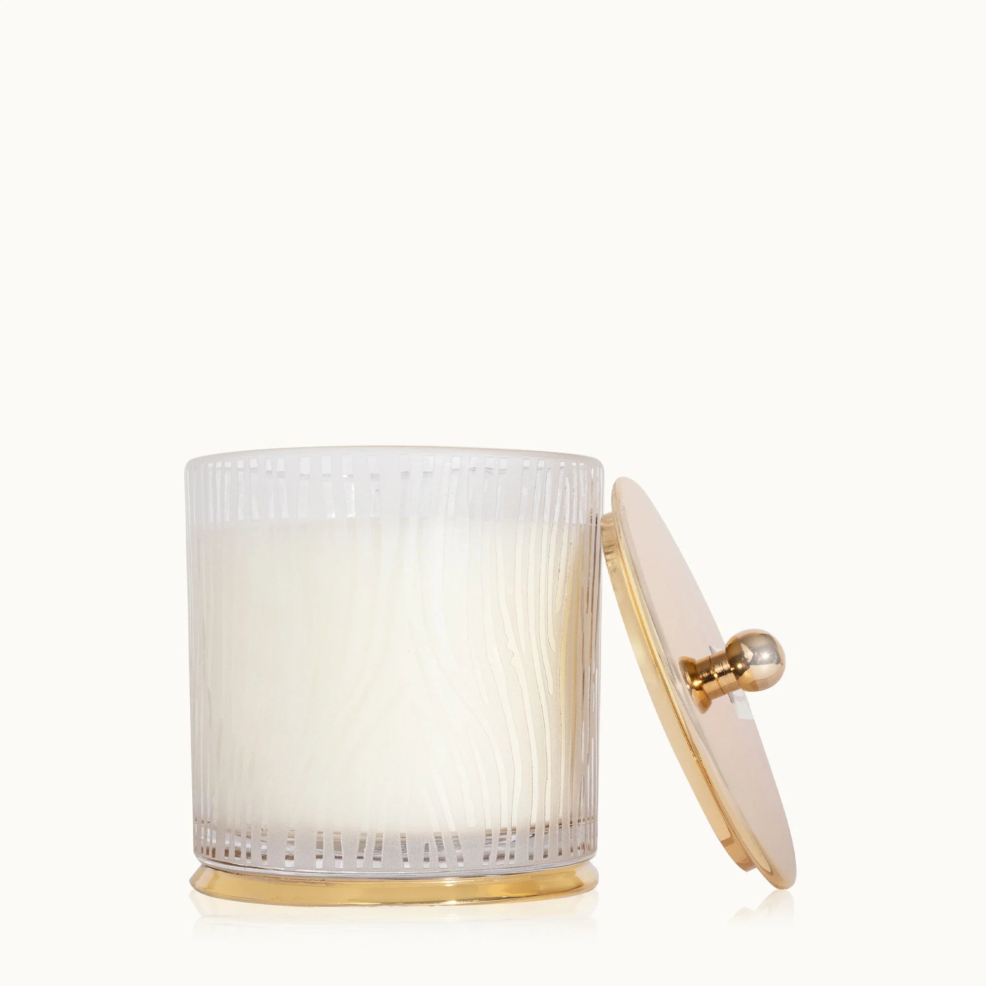 FRASIER FIR LARGE FROSTED WOOD GRAIN CANDLE