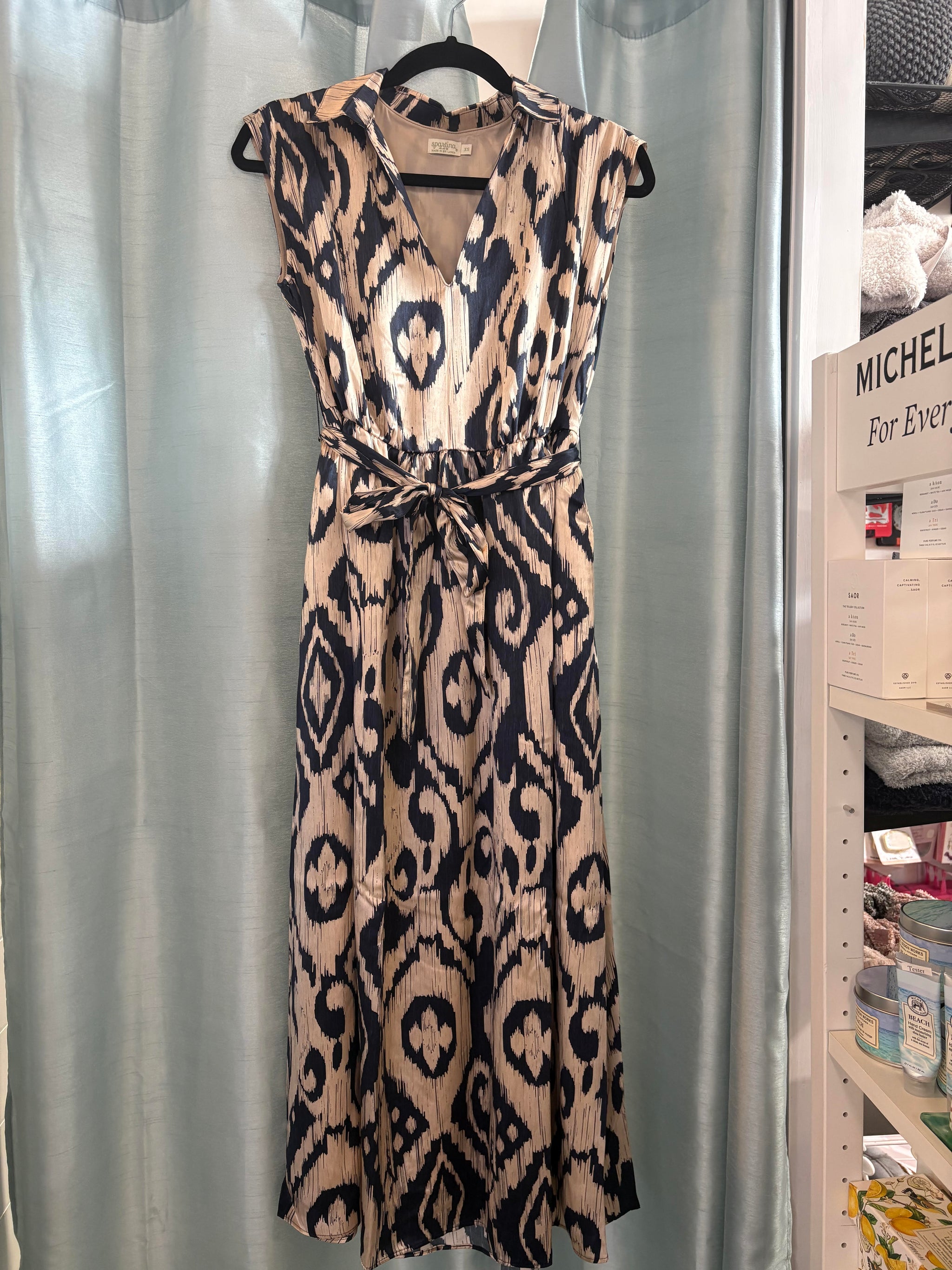 HALLIE MIDI DRESS BASCOM IKAT - Main Image