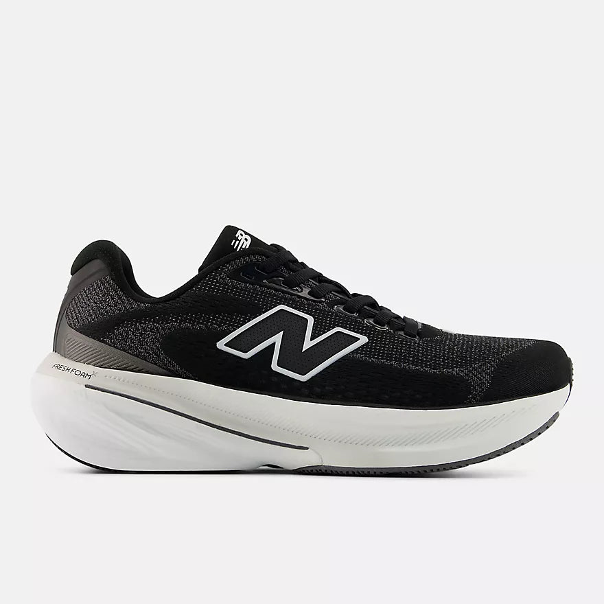 WOMEN'S 860