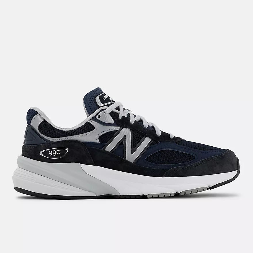 WOMEN'S 990