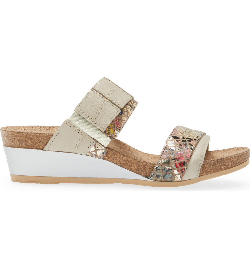 ROYALTY IVORY/ GOLDEN FLORAL - Molly's! A Chic and Unique Boutique 