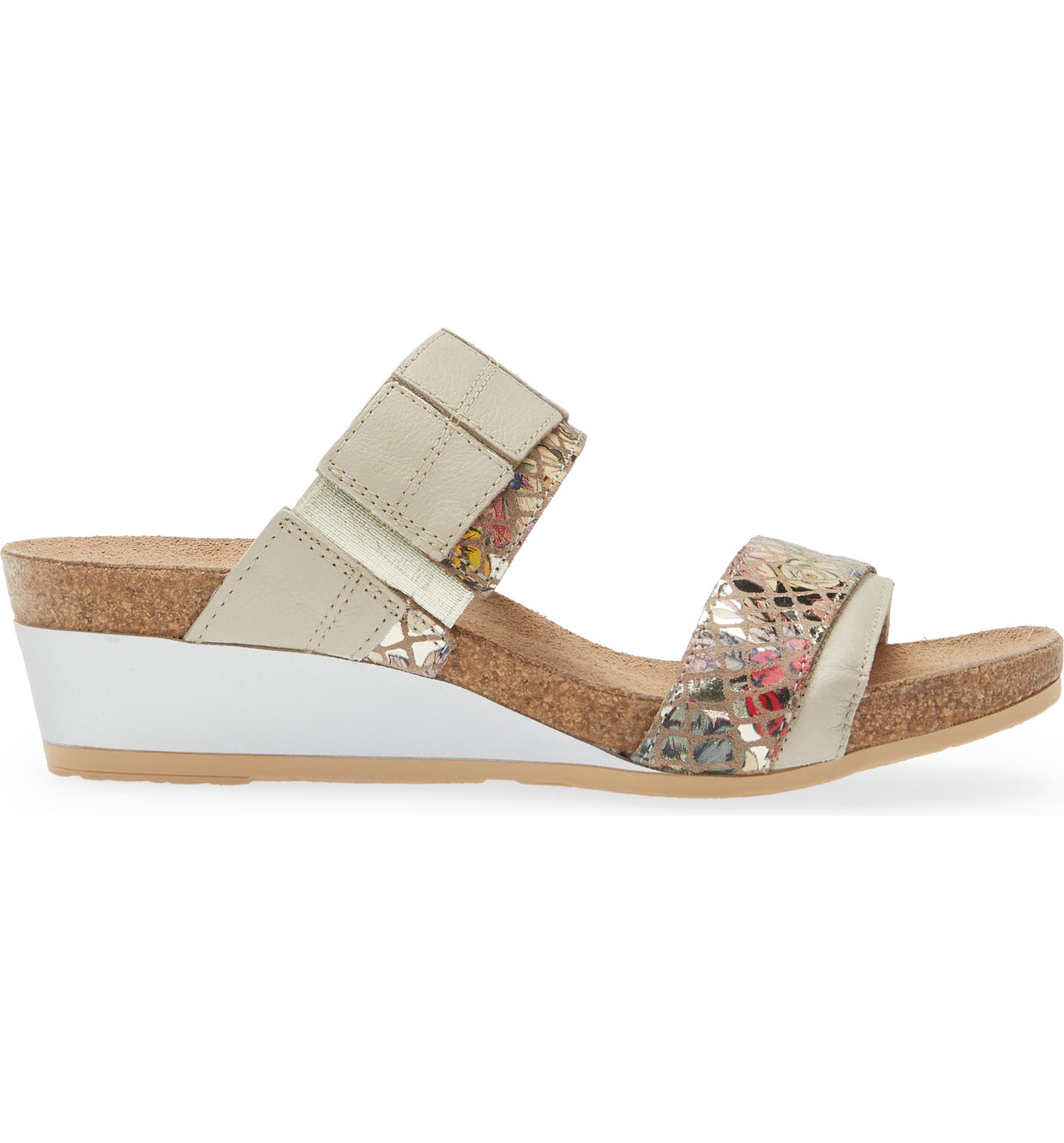 ROYALTY IVORY/ GOLDEN FLORAL - Molly's! A Chic and Unique Boutique 