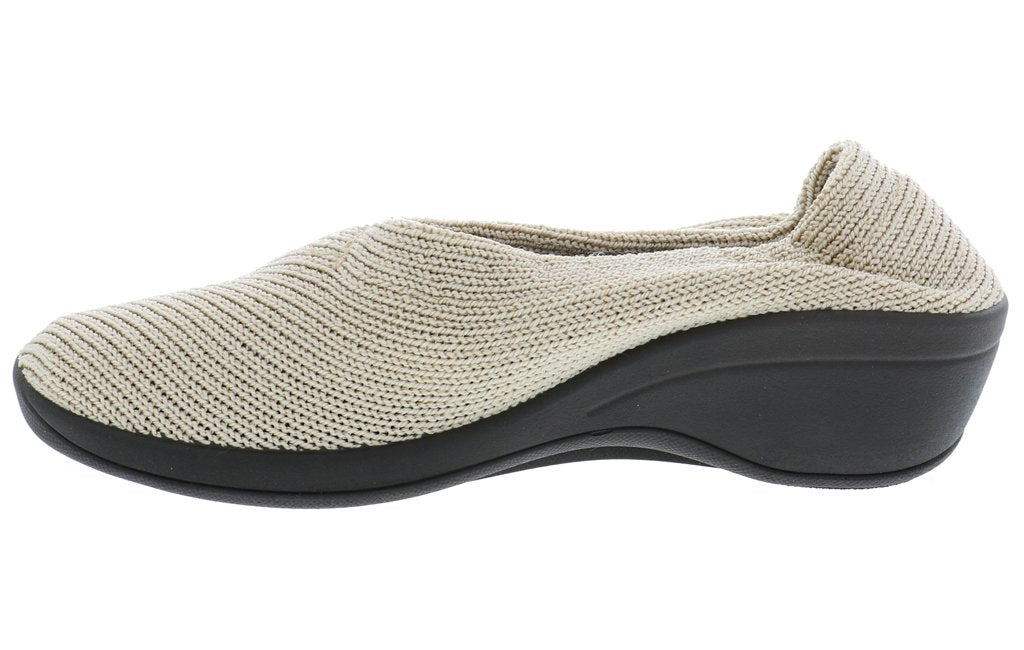 ARCOPEDICO MAILU BEIGE (RP) - Molly's! A Chic and Unique Boutique 