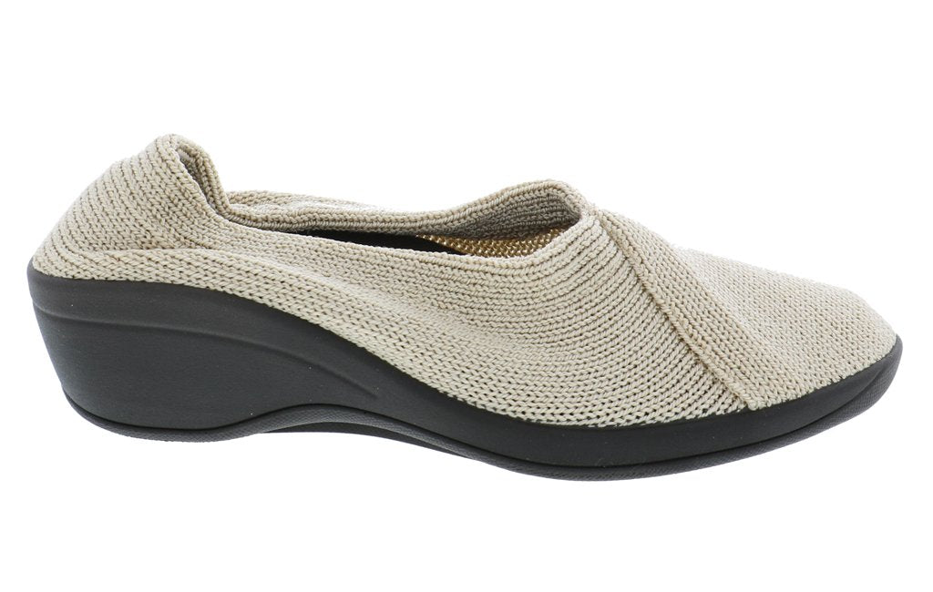 ARCOPEDICO MAILU BEIGE (RP) - Molly's! A Chic and Unique Boutique 