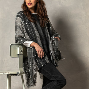 TEXTURED PONCHO-BLACK - Molly's! A Chic and Unique Boutique 